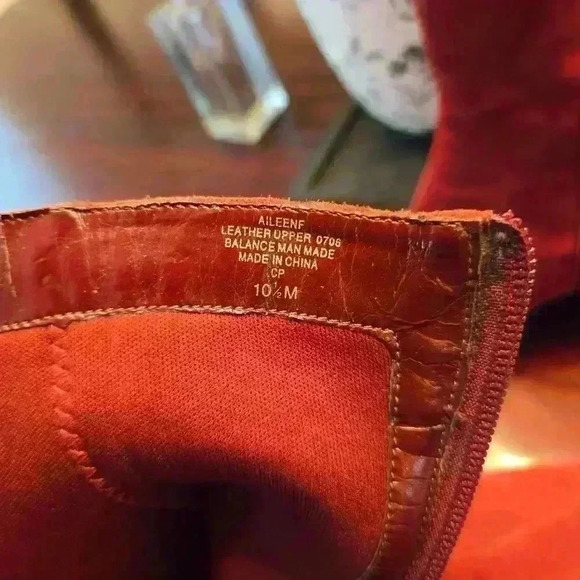 Bandolino Womens Suede Kitten Heel Wedge Square Toe Boots Maroon Red Size 10.5 - Picture 7 of 11